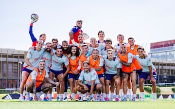 El grupo posando tras el entrenamiento.