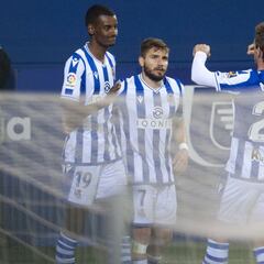 La Real se transforma para el último empujón por Europa