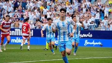 Málaga CF-Granada.
Liga Hypermotion.
Gol de Antoñito de penalti.