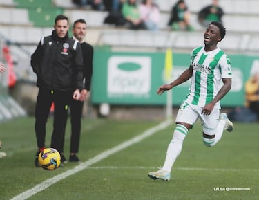 Adilson apunta a la convocatoria