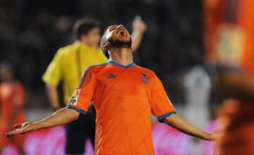 Piatti celebra el 1-2.