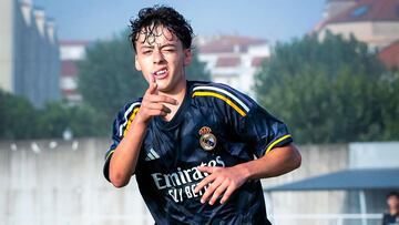 Paulo Iago, canterano del Real Madrid, celebra un gol la pasada pretemporada.