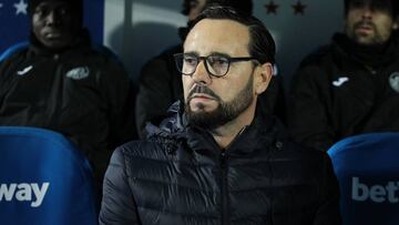 LEGANES, SPAIN - JANUARY 12: Jose Bordalas, head coach of Getafe during La Liga  football match,  played between Leganes and Getafe at Butarque stadium on January 17, 2020 in Leganes, Madrid, Spain.
 
 
 17/01/2020 ONLY FOR USE IN SPAIN