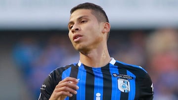 Alexis Pérez: "Alguien del equipo de Queiroz me llamó"