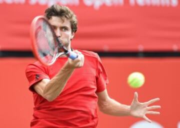 15. Gilles Simon con 2.145 puntos. 