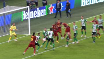 El ¨¢rbitro de VAR que no vio las manos de Dumfries s¨ª intervino en las de Ruibal