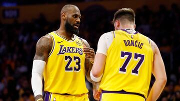 LeBron James cede el protagonismo a Luka Dončić