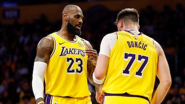LeBron James cede el protagonismo a Luka Dončić
