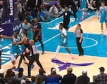 Una de las peleas más bestias que se recuerdan en la NBA: cuatro expulsados por agredir
