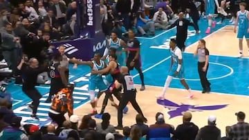 Una de las peleas más bestias que se recuerdan en la NBA: a puñetazo limpio...