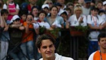 <B>A LA CALLE. </B>Federer ha caído con Volandri en la tercera ronda de Roma.