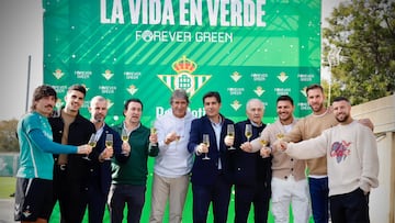 Brindis navideño del Betis.