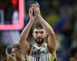 Sabonis, el primer muro en Berlín