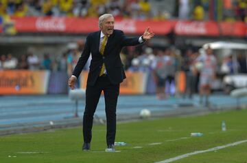 José Néstor Pékerman, decidió no negociar su renovación con la Federación Colombiana de Fútbol, por motivo personales.