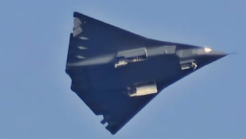 El primer vuelo registrado de esta aeronave ocurrió a finales de diciembre de 2024, y provocó una oleada de reacciones por parte de múltiples analistas militares