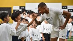 Kylian Mbappé big in Japan with the futsal kids