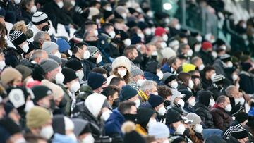 Público en el Allianz de Turín.