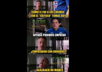 El Jefe debutó como estratega cementero y no pasó del empate ante Dorados; tras el nuevo fracaso azul, los mejores memes ya inundan las redes sociales.