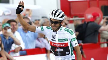 GRA268.-MADRID.-,10/09/2017.- El espa&ntilde;ol del equipo Trek Alberto Contador en su vuelta por la ciudad de Madrid durante la &uacute;ltima etapa de La Vuelta ciclista a Espa&ntilde;a, con salida en Arroyomolinos y llegada a la capital espa&ntilde;ola, y un recorrido de 117,6 kil&oacute;metros. EFE/Javier Liz&oacute;n