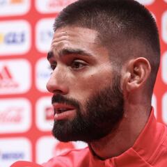 "Mi deseo es quedarme en el Atlético y espero noticias"