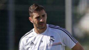 Benzema ausente y Varane al margen en la sesión del Madrid