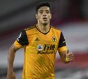El Wolverhampton resistió la subasta entre Juve y United por Raúl Jiménez