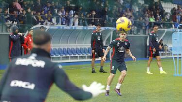 Mario Soriano, con paso firme hacia su centenario en el Depor