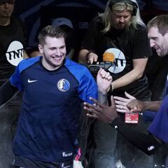 Los Mavericks de Doncic, desaparecidos en el mercado