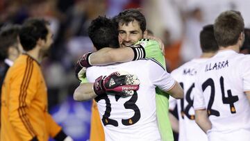 Casillas felicita a Isco y manda un mensaje para el Clásico