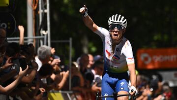 Ferron redime a la fuga antes de una traca final sin Ayuso