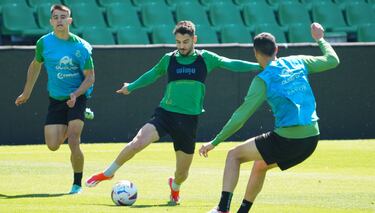 Alineación posible del Racing contra el Elche en El Sardinero