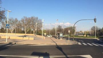 Una calle vacía de Toledo.