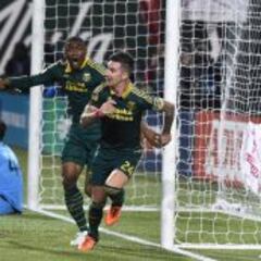 Portland hace valer su condición de local y deja KO a Dallas