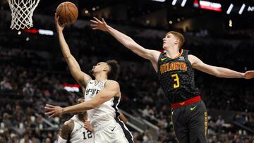 Los Spurs remontan y mantienen la séptima plaza del Oeste