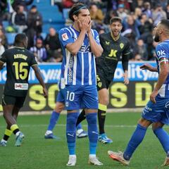 Ianis, el hijo de Hagi, ante una cita especial frente al Barça