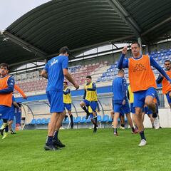 El líder quiere asaltar Lezama
