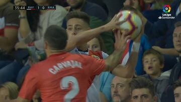 Todo Vallecas se lo recriminó: la fea acción de Carvajal