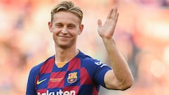 De Jong: "I'd prefer for Van de Beek to stay with Ajax"