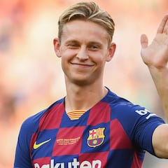 De Jong: "Prefiero que Van de Beek se quede en el Ajax"