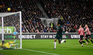 Why have Arsenal signed David Raya?