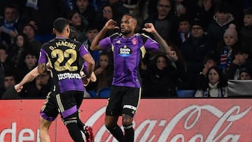 Real Valladolid's Canadian forward Cyle Larin (R) celebrates with teammates after scoring his team's first goal during the Spanish league football match between Real Sociedad and Real Valladolid FC at the Reale Arena stadium in San Sebastian, on February 5, 2023. (Photo by ANDER GILLENEA / AFP)