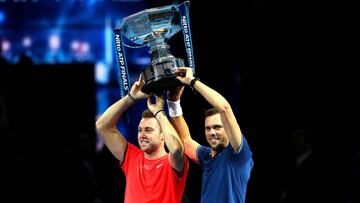 Mike Bryan y Jack Sock ganan el t¨ªtulo de dobles en Londres