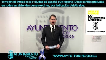 Torrejón de Ardoz reparte mascarillas en el buzón