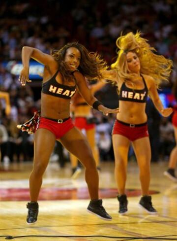 Algunas de las 'Heat Dancers'.