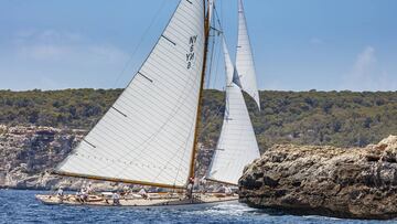 El Spartan, en la Bahía de Palma durante la primera jornada del Illes Balears Classics de Vela.