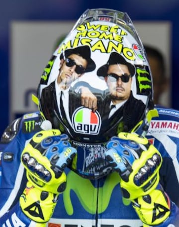 Casco especial de Valentino Rossi para el GP de San Marino.