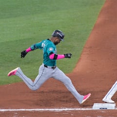 What is a pennant in MLB?