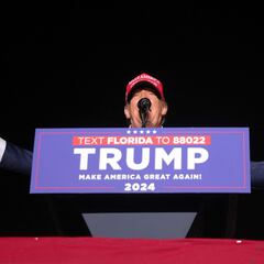 Donald Trump se lanza contra George Clooney por pedirle a Biden que deje la contienda