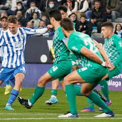Paulino abona su cláusula para firmar por el Pachuca mexicano