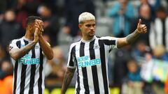 Soccer Football - Premier League - Newcastle United v Southampton - St James' Park, Newcastle, Britain - April 30, 2023 Newcastle United's Bruno Guimaraes and Callum Wilson celebrate after the match Action Images via Reuters/Lee Smith EDITORIAL USE ONLY. No use with unauthorized audio, video, data, fixture lists, club/league logos or 'live' services. Online in-match use limited to 75 images, no video emulation. No use in betting, games or single club /league/player publications.  Please contact your account representative for further details.